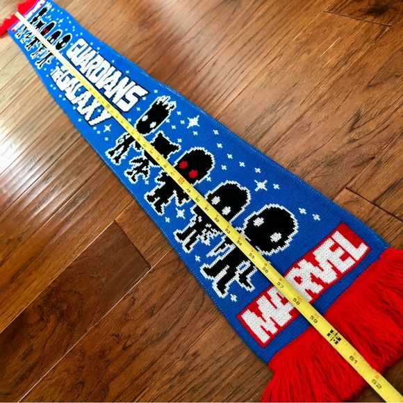 Marvel Guardians of The Galaxy Groot Funko Holiday Fringe Scarf Double Sided - Picture 7 of 10